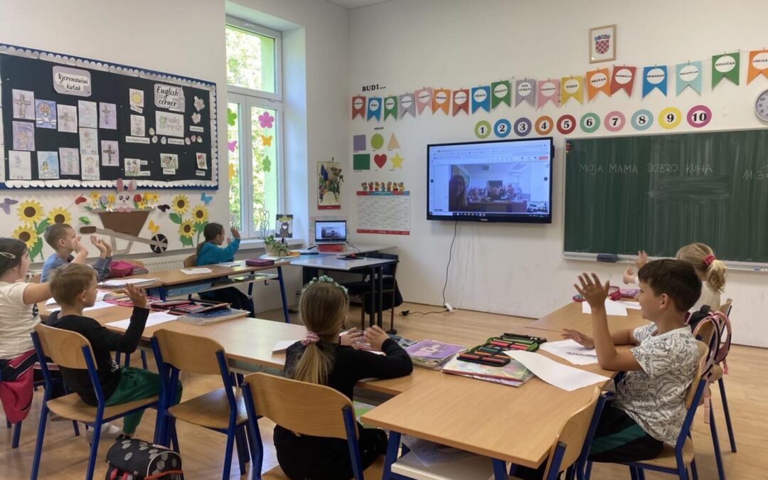 Online suradnički sat Hrvatskog jezika – e-Twinning projekt “Čitajmo jedni drugima”